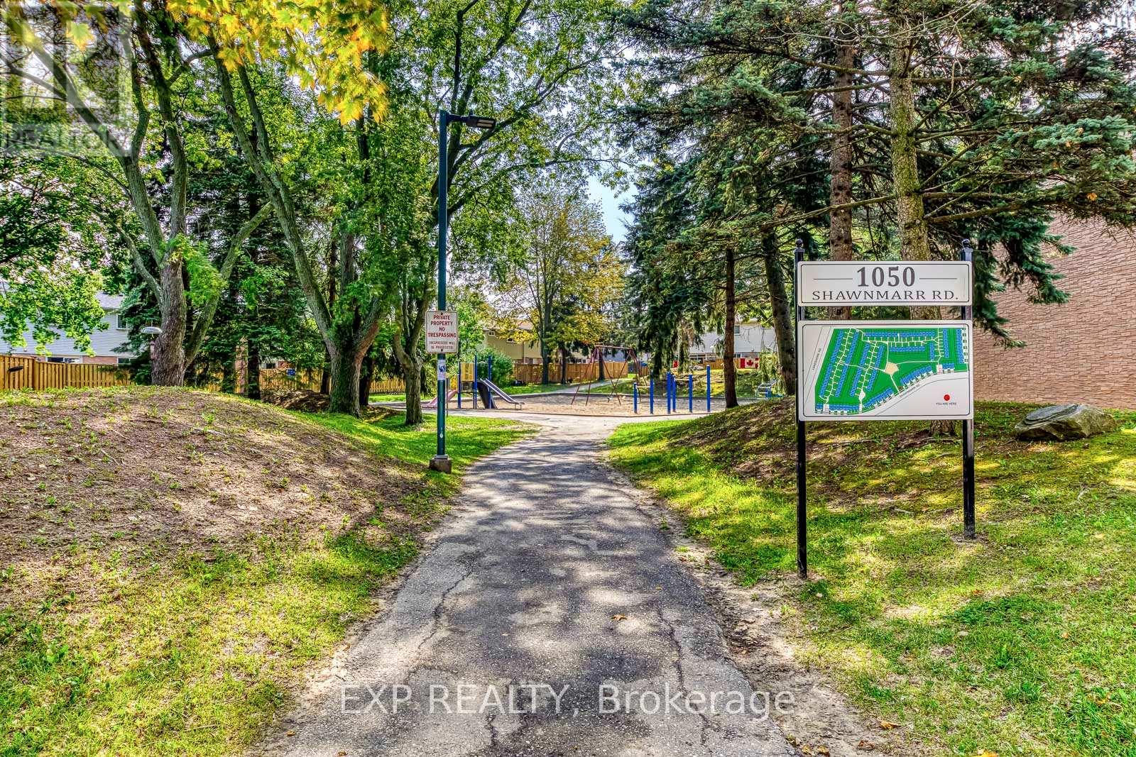 132 - 1050 Shawnmarr Road, Mississauga, Ontario  L5H 3V1 - Photo 32 - W12432981
