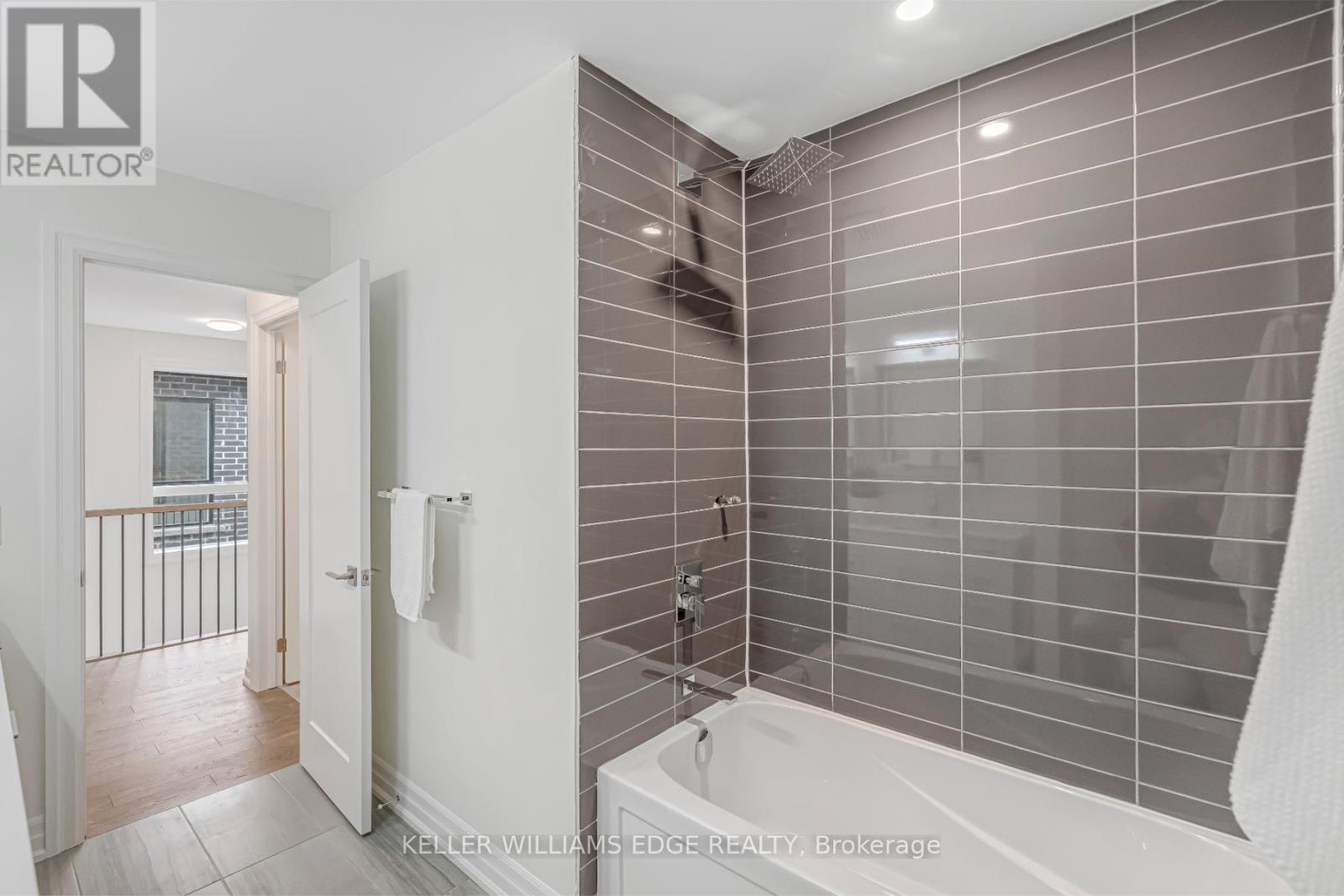 7 - 2154 Walkers Line, Burlington, Ontario  L7M 3R9 - Photo 42 - W12432993