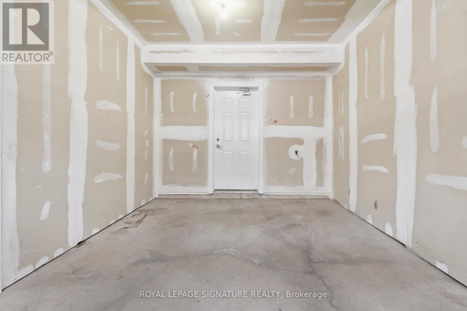 32 - 5035 Oscar Peterson Boulevard, Mississauga, Ontario  L5M 0P4 - Photo 19 - W12432995