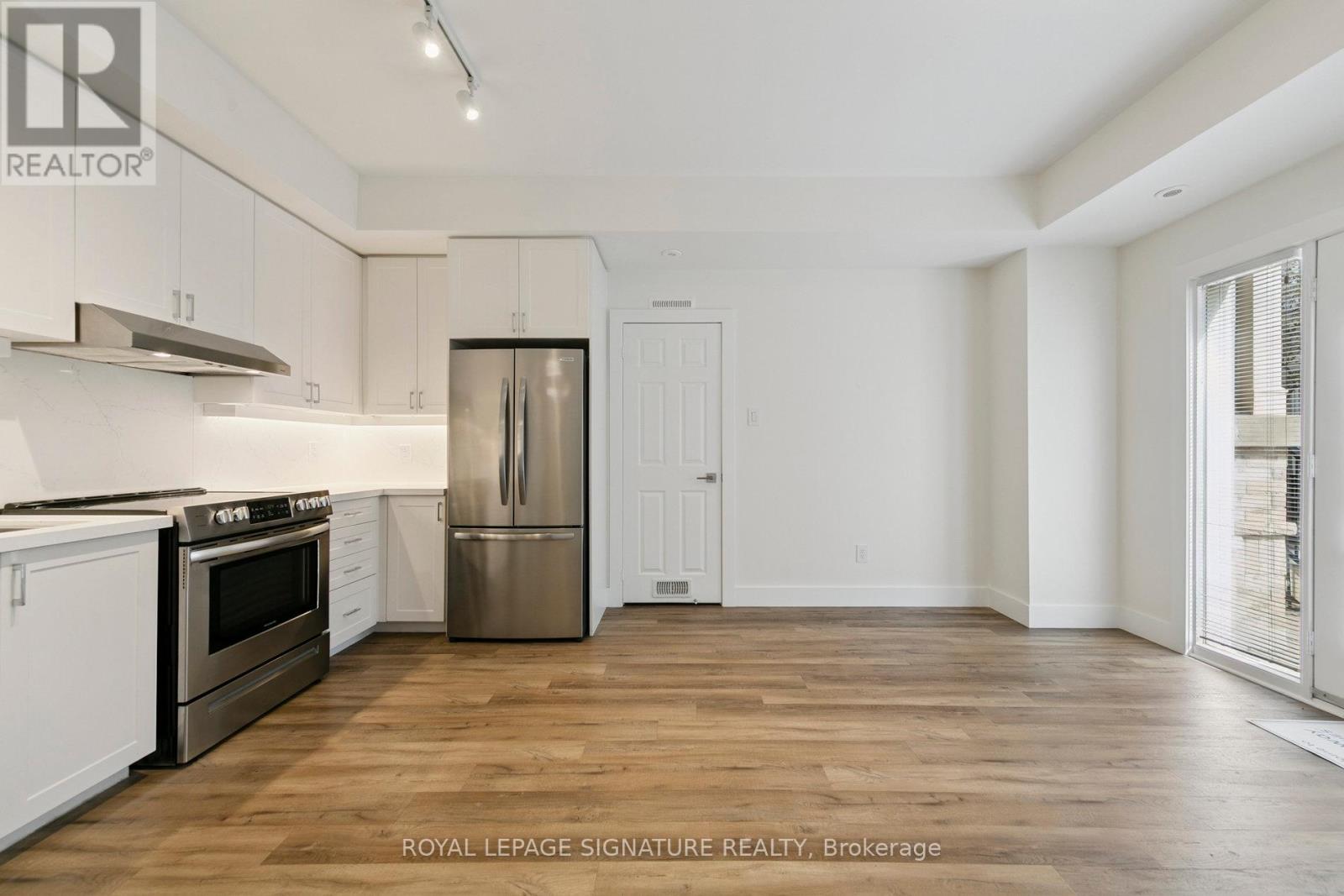 32 - 5035 Oscar Peterson Boulevard, Mississauga, Ontario  L5M 0P4 - Photo 7 - W12432995