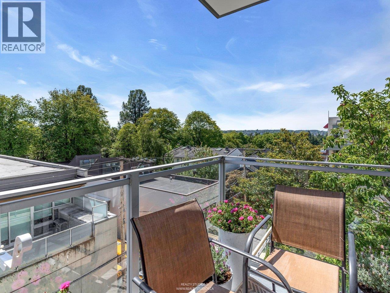 515 2268 W BROADWAY, Vancouver, British Columbia