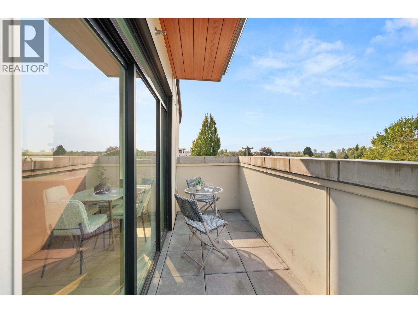 406 2550 Garden Drive, Vancouver, British Columbia  V5N 4X6 - Photo 17 - R3050129