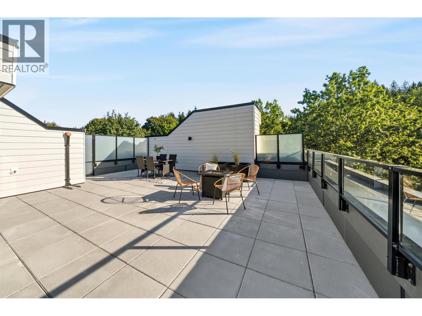 611 150 James Road, Port Moody, British Columbia  V3H 0N7 - Photo 3 - R3051730