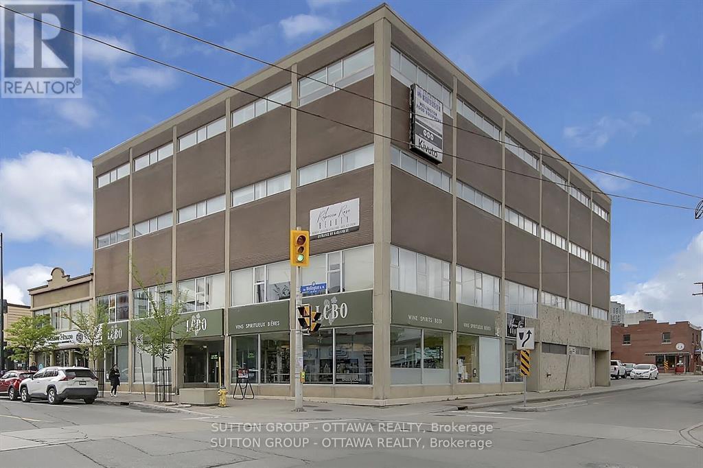 201 - 981 WELLINGTON STREET, Ottawa, Ontario