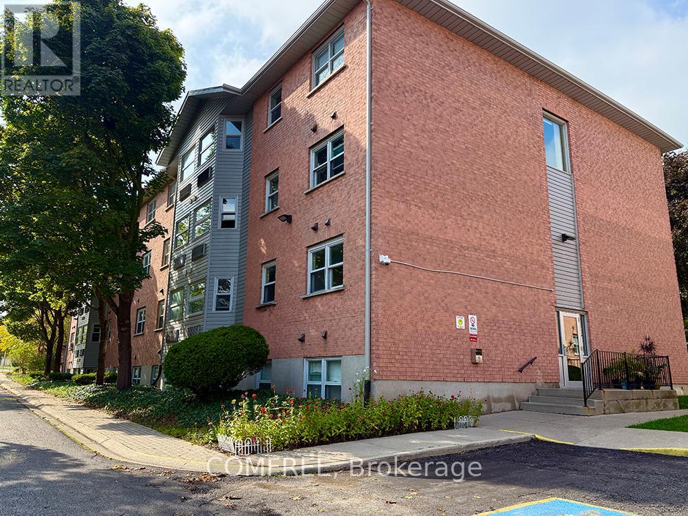28 - 60 HIAWATHA ROAD, Woodstock, Ontario
