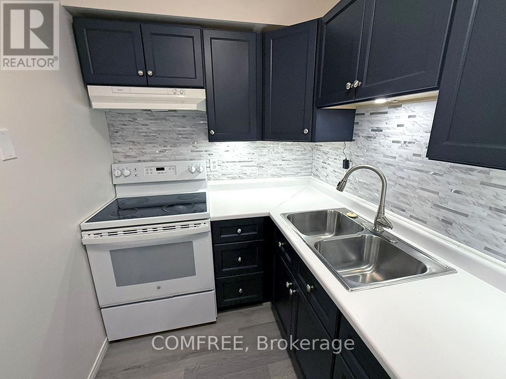 28 - 60 Hiawatha Road, Woodstock, Ontario  N4T 1P3 - Photo 3 - X12433062