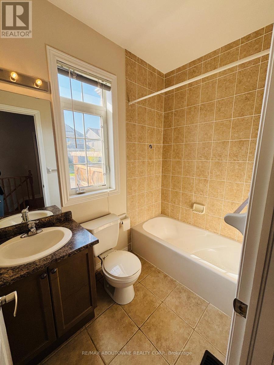 676 Baldwin Crescent, Woodstock, Ontario  N4T 0G6 - Photo 19 - X12432898