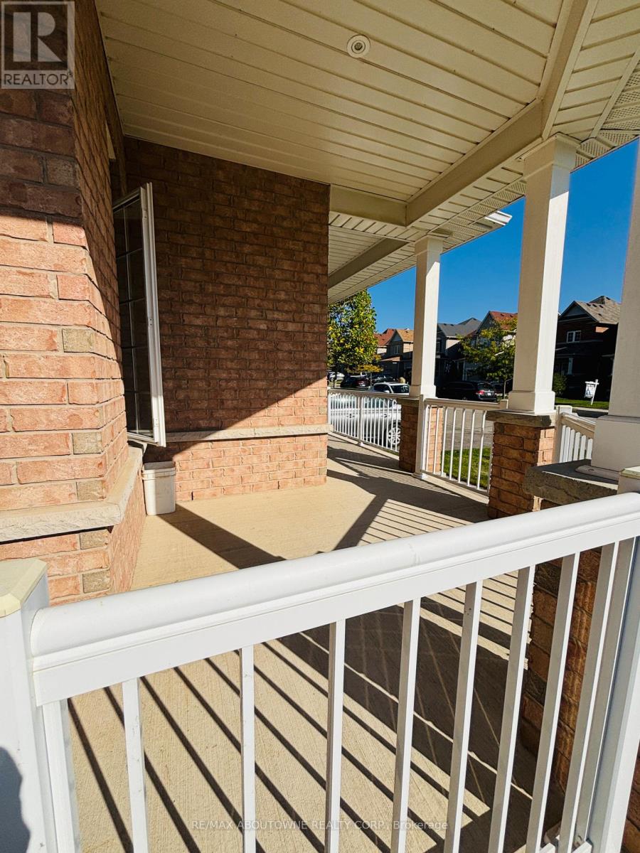 676 Baldwin Crescent, Woodstock, Ontario  N4T 0G6 - Photo 3 - X12432898