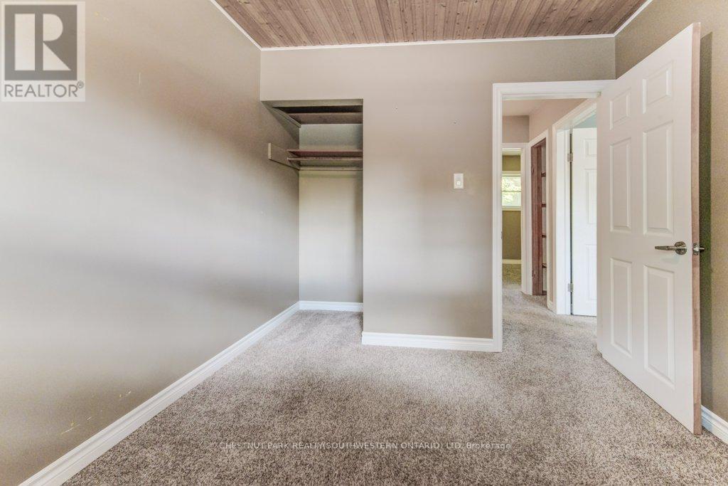 35 Vista Crescent, Kitchener, Ontario  N2M 4C8 - Photo 22 - X12432969