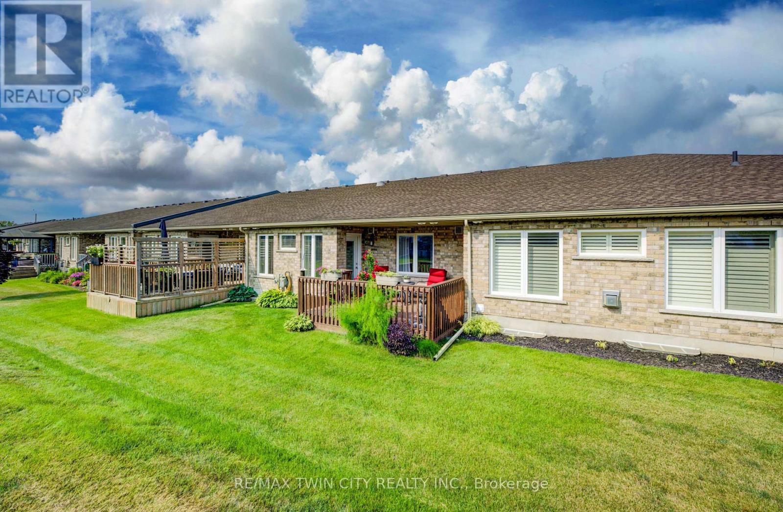 28 - 35 Green Gate Boulevard, Cambridge, Ontario  N1T 0A3 - Photo 31 - X12433002