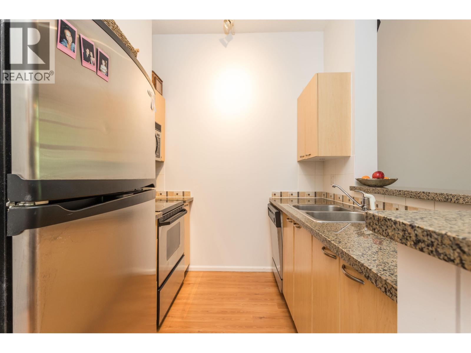 Th8 707 Broughton Street, Vancouver, British Columbia  V6G 3K5 - Photo 9 - R3053267