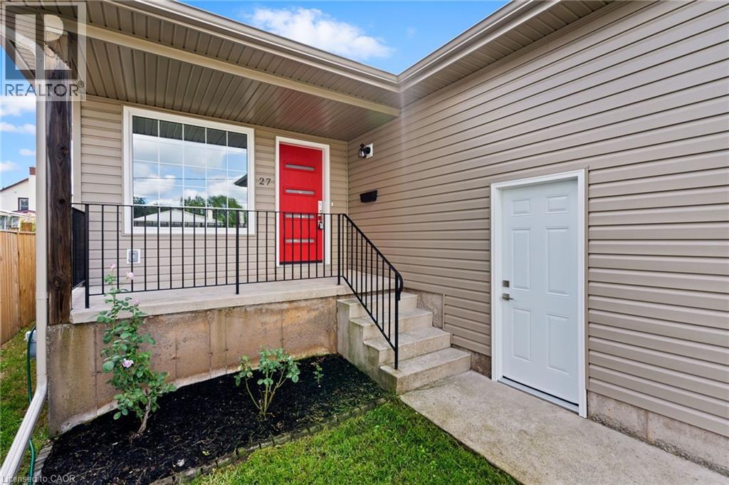 27 Deere Street, Welland, Ontario  L3B 2L7 - Photo 4 - 40764128