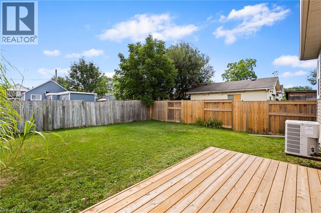 27 Deere Street, Welland, Ontario  L3B 2L7 - Photo 22 - 40764128