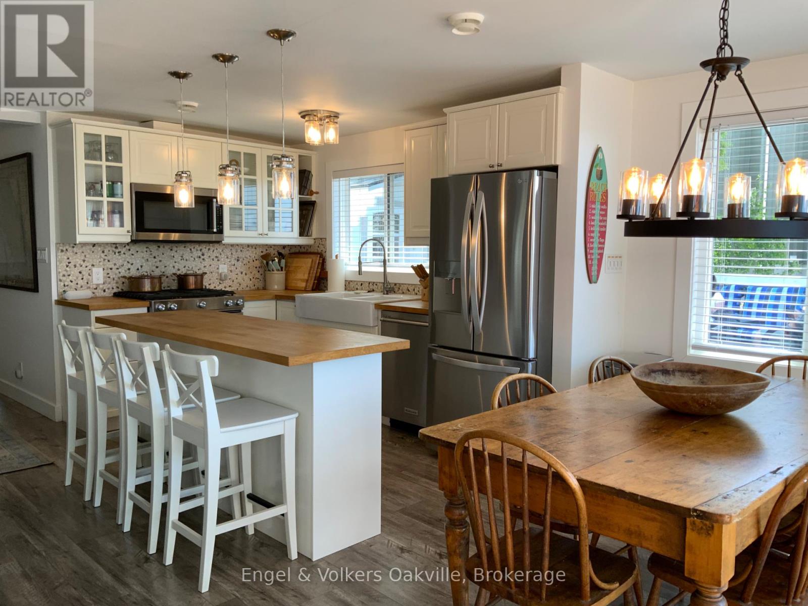 2234 Tiny Beaches  Road S, Tiny, Ontario  L0L 1P1 - Photo 21 - S12432521