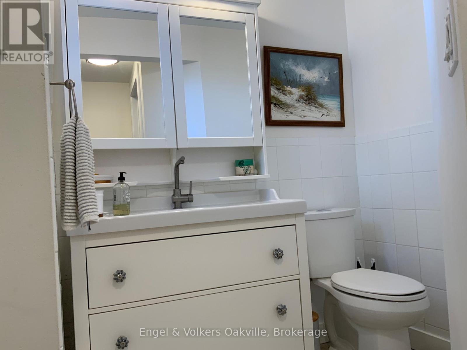 2234 Tiny Beaches  Road S, Tiny, Ontario  L0L 1P1 - Photo 22 - S12432521