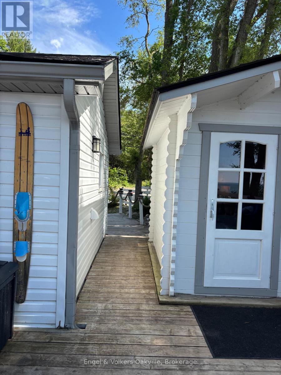 2234 Tiny Beaches  Road S, Tiny, Ontario  L0L 1P1 - Photo 31 - S12432521