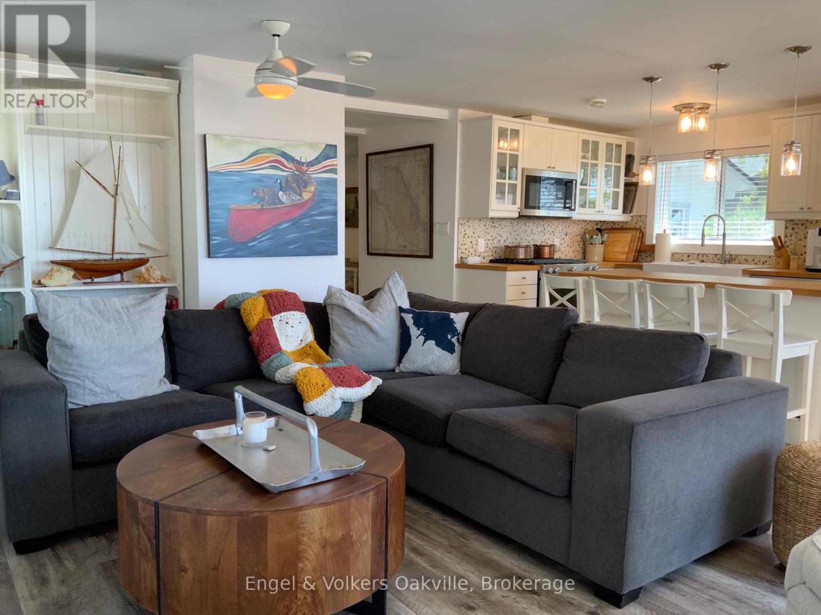 2234 Tiny Beaches  Road S, Tiny, Ontario  L0L 1P1 - Photo 8 - S12432521