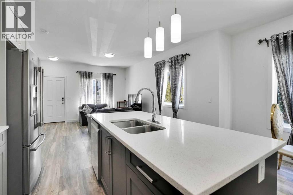 457 Canals Crossing Sw, Airdrie, Alberta  T4B 3J4 - Photo 11 - A2260486