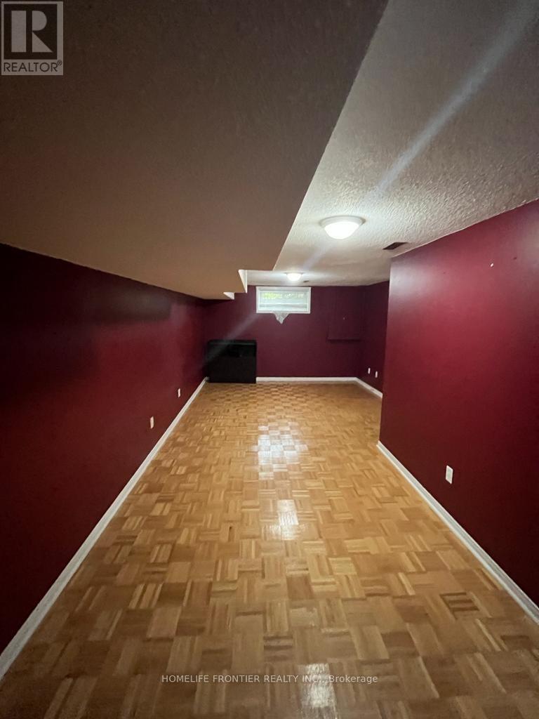 2b - 5865 Dalebrook Crescent, Mississauga, Ontario  L5M 5X1 - Photo 23 - W12417761