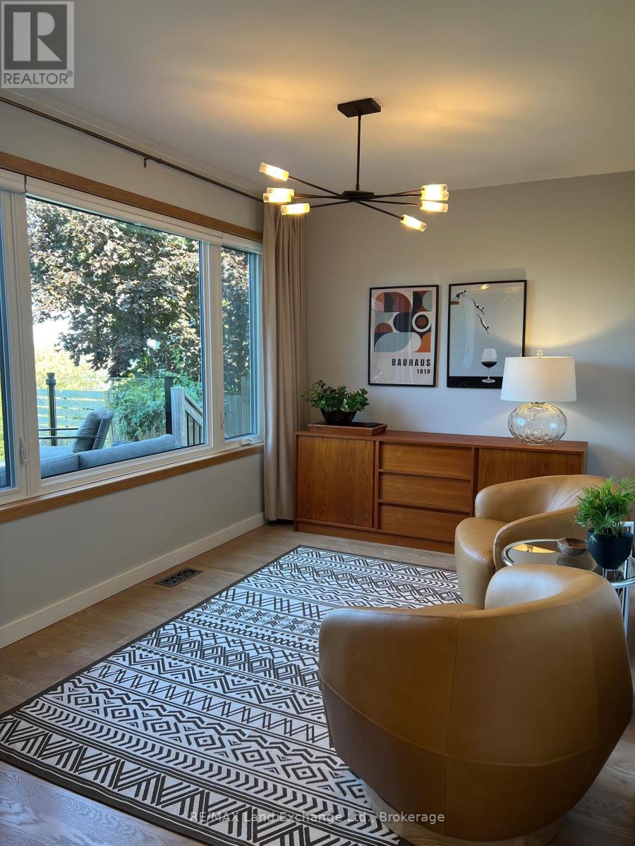 222 Penetangore Row, Kincardine, Ontario  N2Z 2P6 - Photo 45 - X12153013