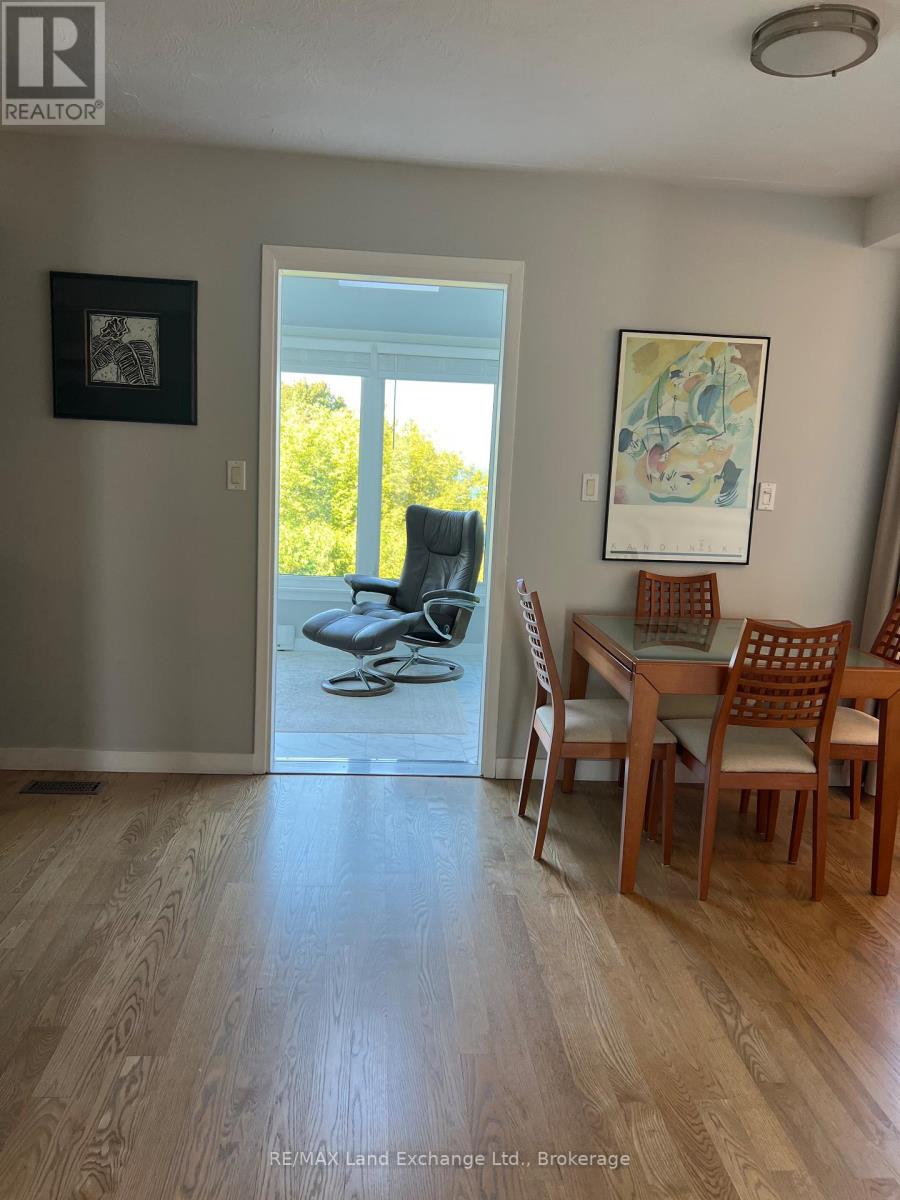 222 Penetangore Row, Kincardine, Ontario  N2Z 2P6 - Photo 47 - X12153013