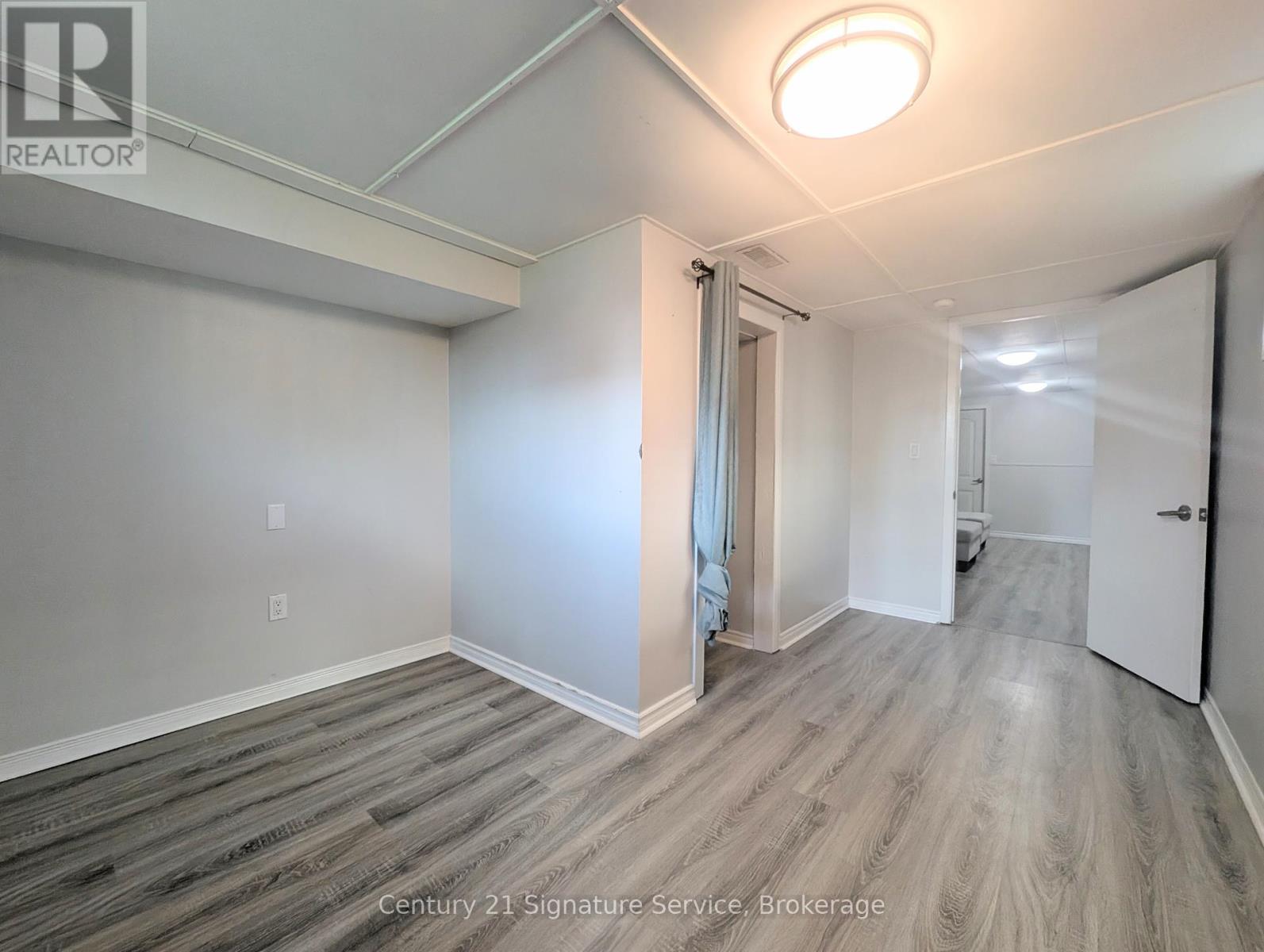 Lower Level - 71 Commercial Street, Welland, Ontario  L3B 5Y8 - Photo 11 - X12372808