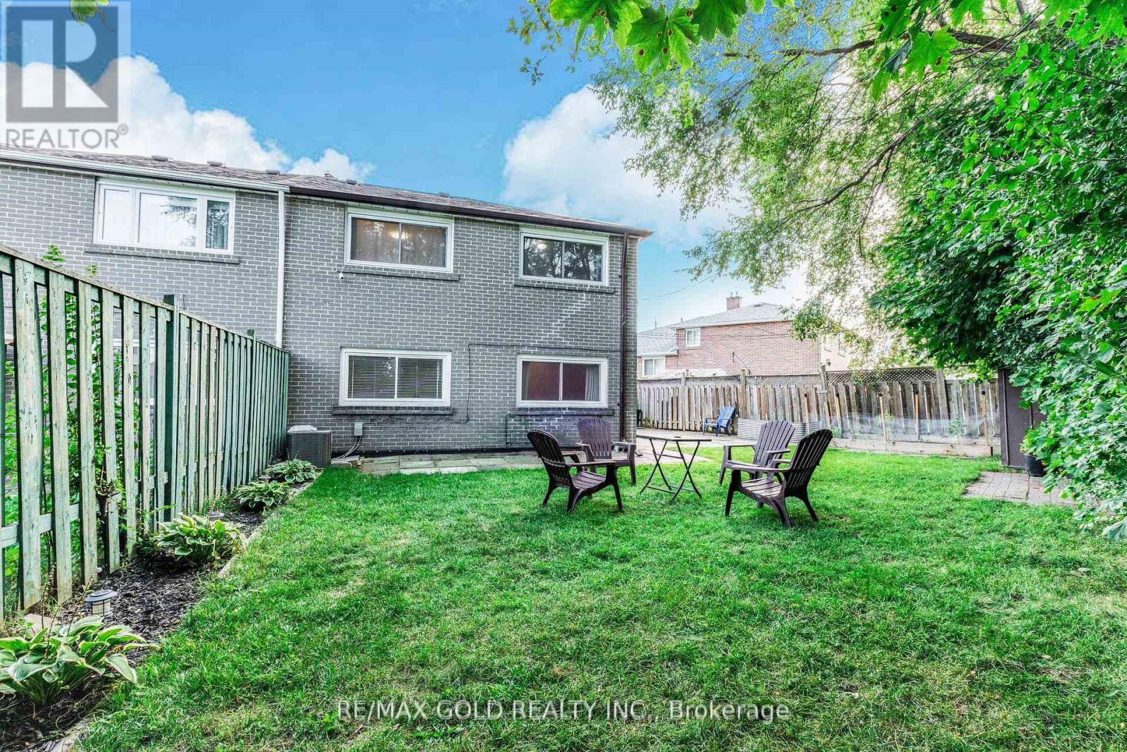 36 Garfield Crescent, Brampton, Ontario  L6V 1V8 - Photo 38 - W12428165
