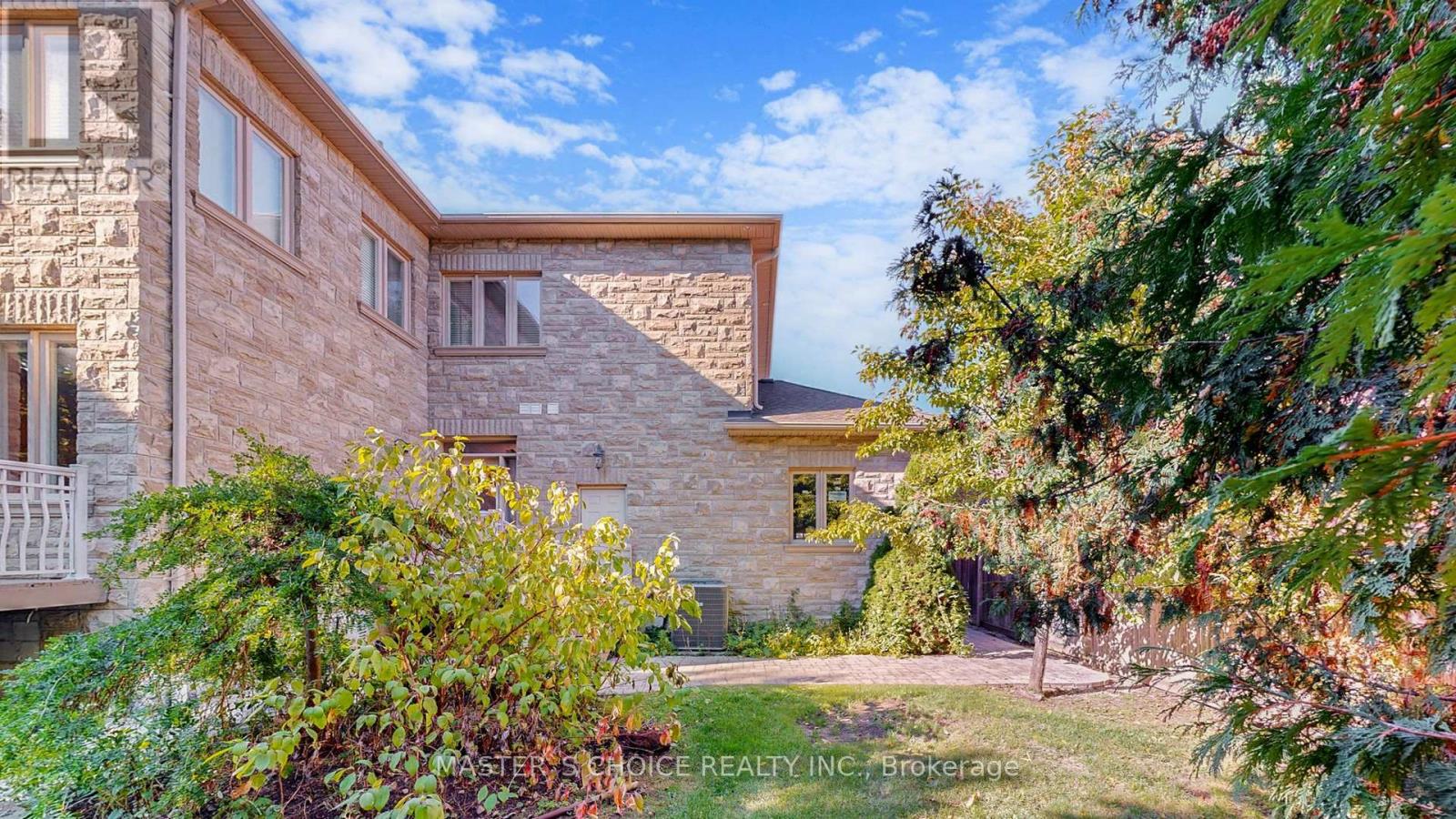 177 Duncan Road, Richmond Hill (Langstaff), Ontario  L4C 6J5 - Photo 47 - N12384631