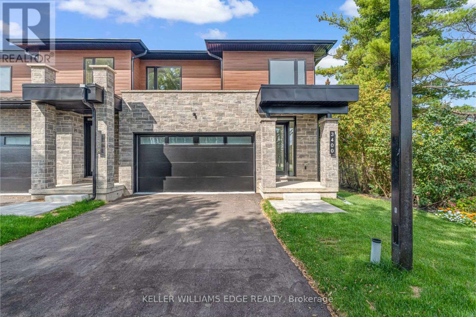 1 - 2154 Walkers Line, Burlington, Ontario  L7M 3R9 - Photo 2 - W12432794