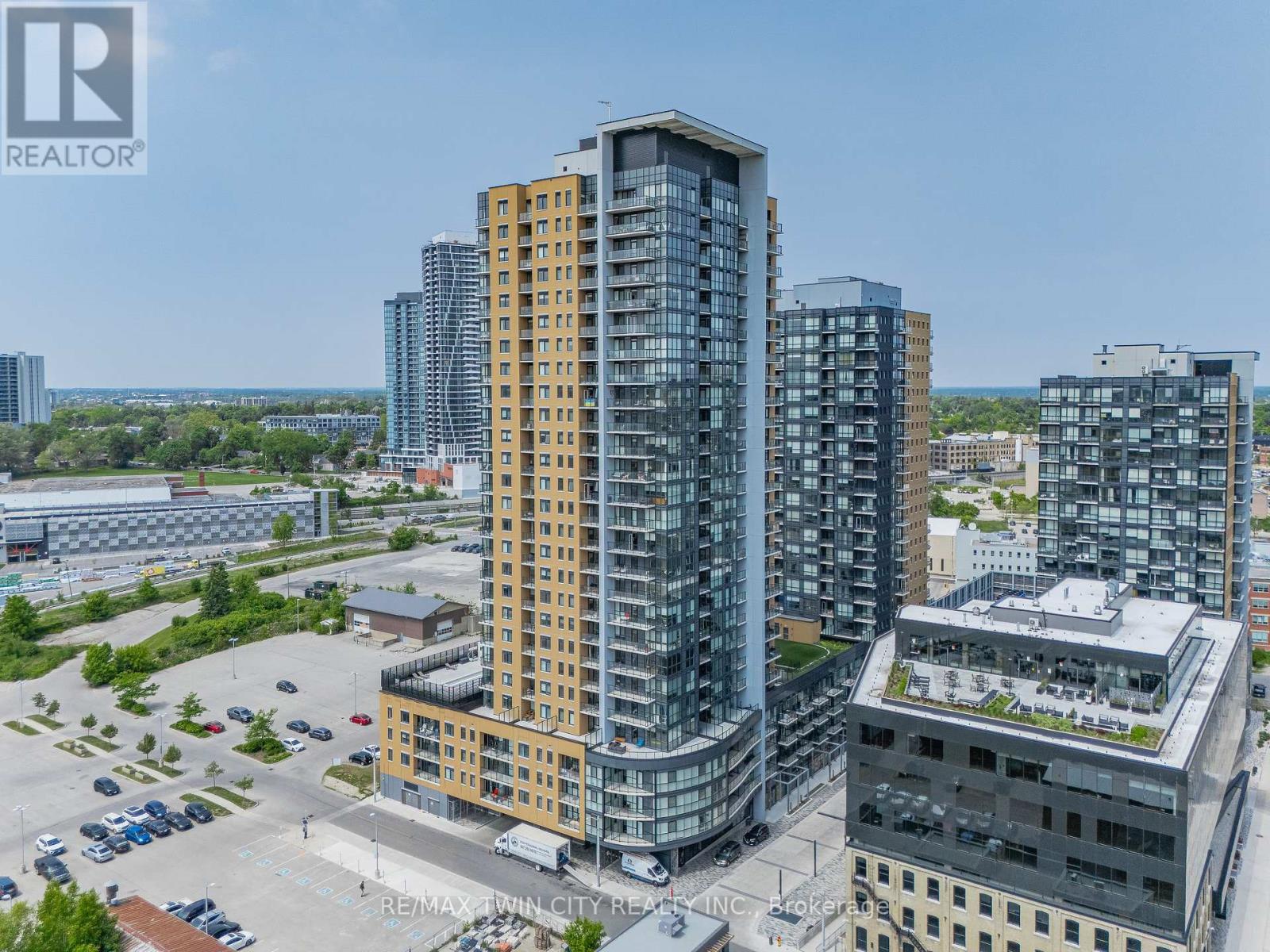 2305 - 108 Garment Street, Kitchener, Ontario  N2G 2B3 - Photo 2 - X12232946