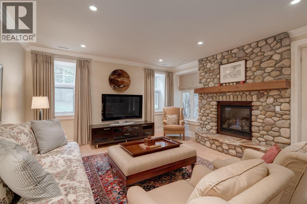 107 Lougheed Circle, Banff, Alberta  T1L 1B9 - Photo 41 - A2218696