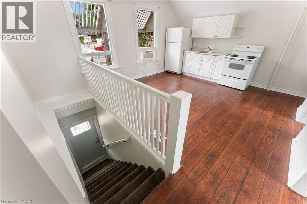 208 East Avenue N, Hamilton, Ontario  L8L 5J3 - Photo 5 - 40765777