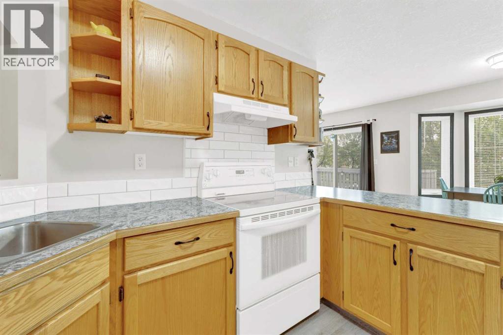 49 Old Boomer Road, Sylvan Lake, Alberta  T4S 1Z1 - Photo 8 - A2257332