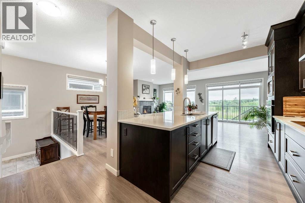 75 Fireside Crescent, Cochrane, Alberta  T4C 2L4 - Photo 16 - A2257967
