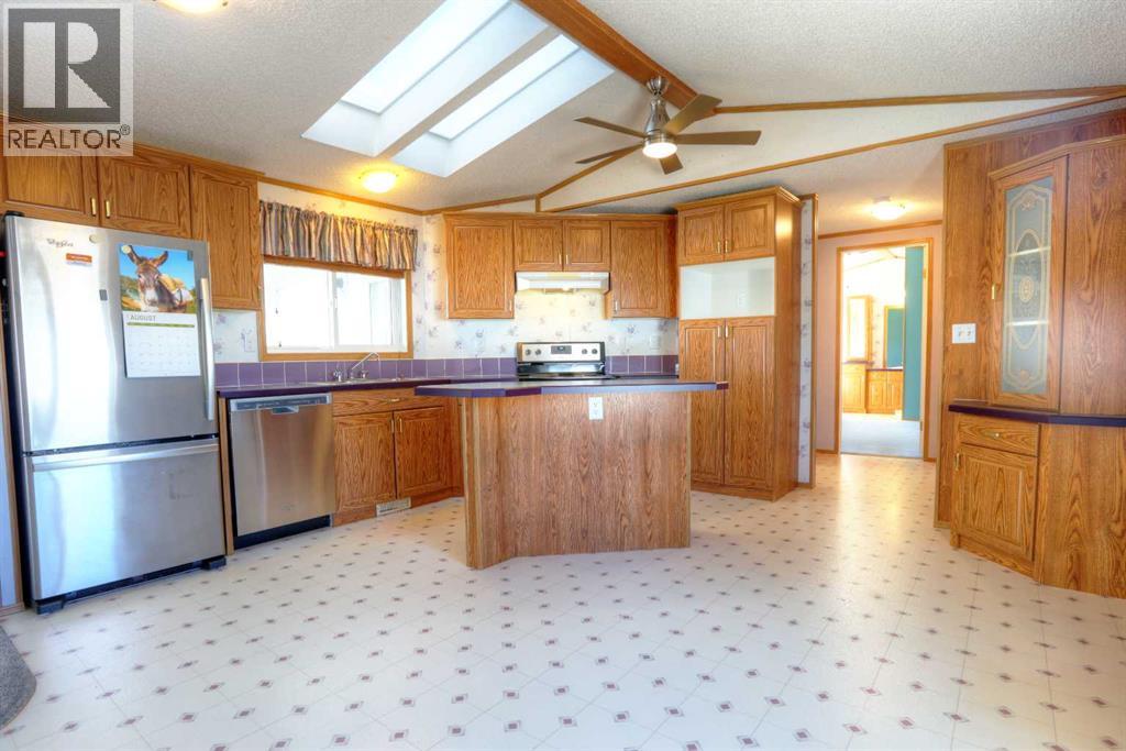 18 Doubletree Way, Strathmore, Alberta  T1P 1M8 - Photo 9 - A2259283