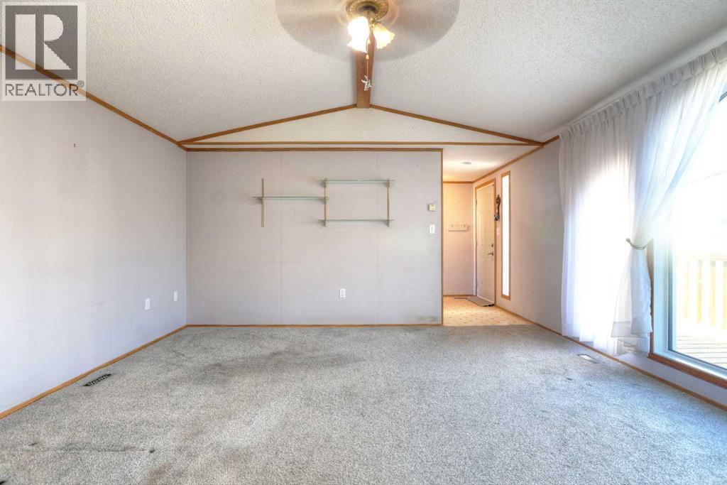 18 Doubletree Way, Strathmore, Alberta  T1P 1M8 - Photo 6 - A2259283