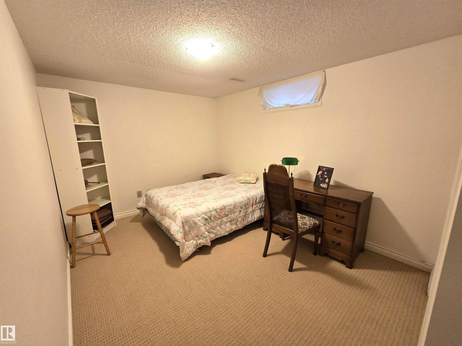 364 Rehwinkel Cl Nw, Edmonton, Alberta  T6R 1Y5 - Photo 32 - E4460000