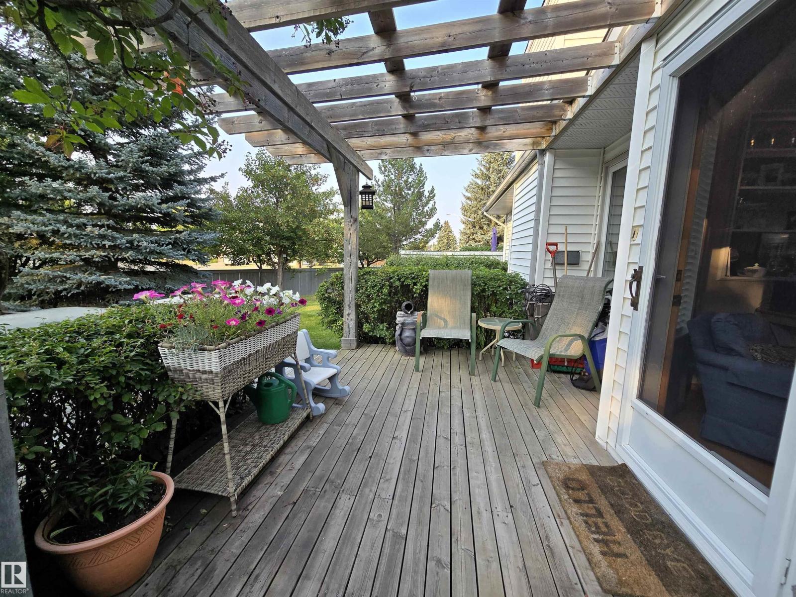 364 Rehwinkel Cl Nw, Edmonton, Alberta  T6R 1Y5 - Photo 11 - E4460000
