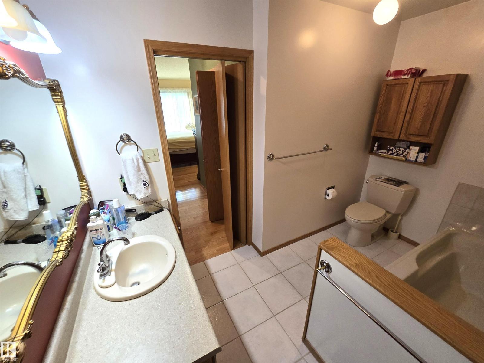 364 Rehwinkel Cl Nw, Edmonton, Alberta  T6R 1Y5 - Photo 23 - E4460000