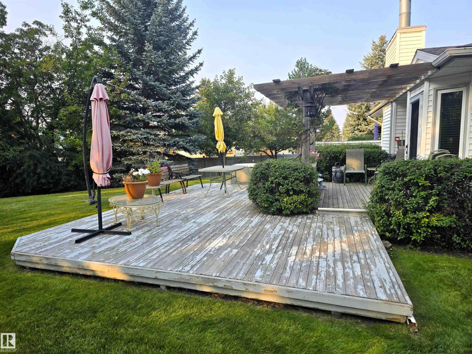 364 Rehwinkel Cl Nw, Edmonton, Alberta  T6R 1Y5 - Photo 14 - E4460000