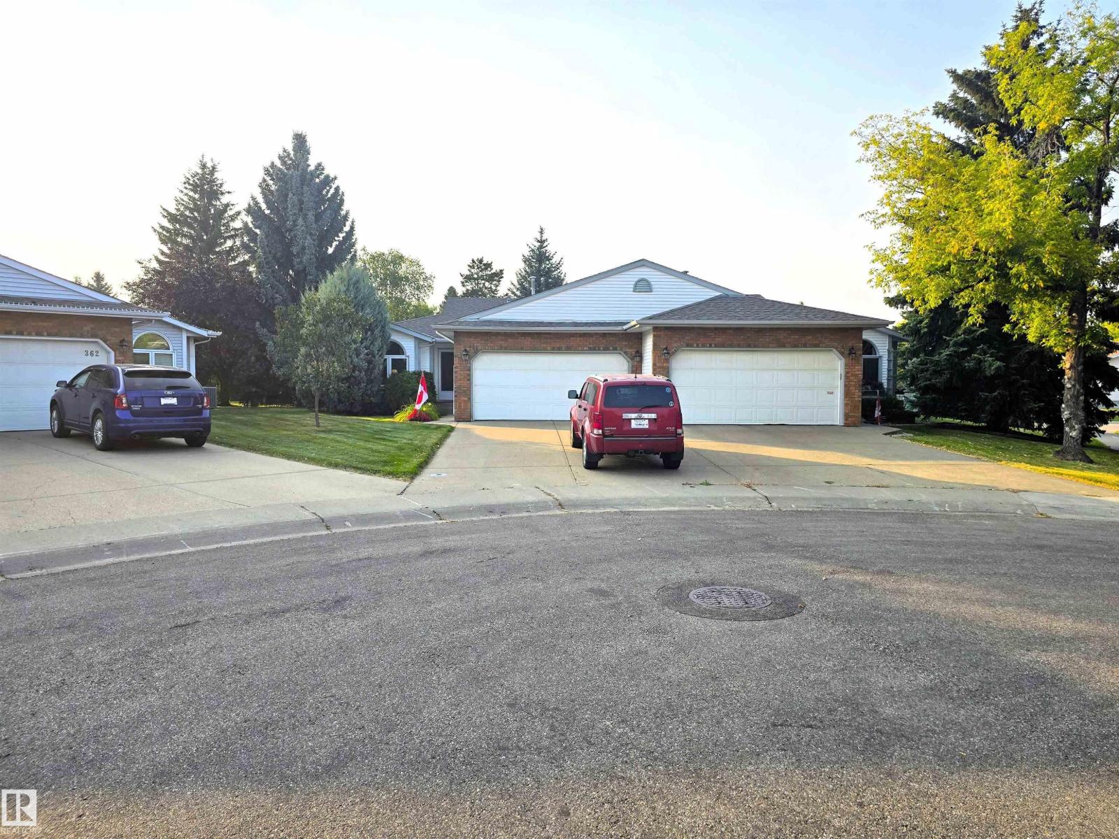364 Rehwinkel Cl Nw, Edmonton, Alberta  T6R 1Y5 - Photo 2 - E4460000