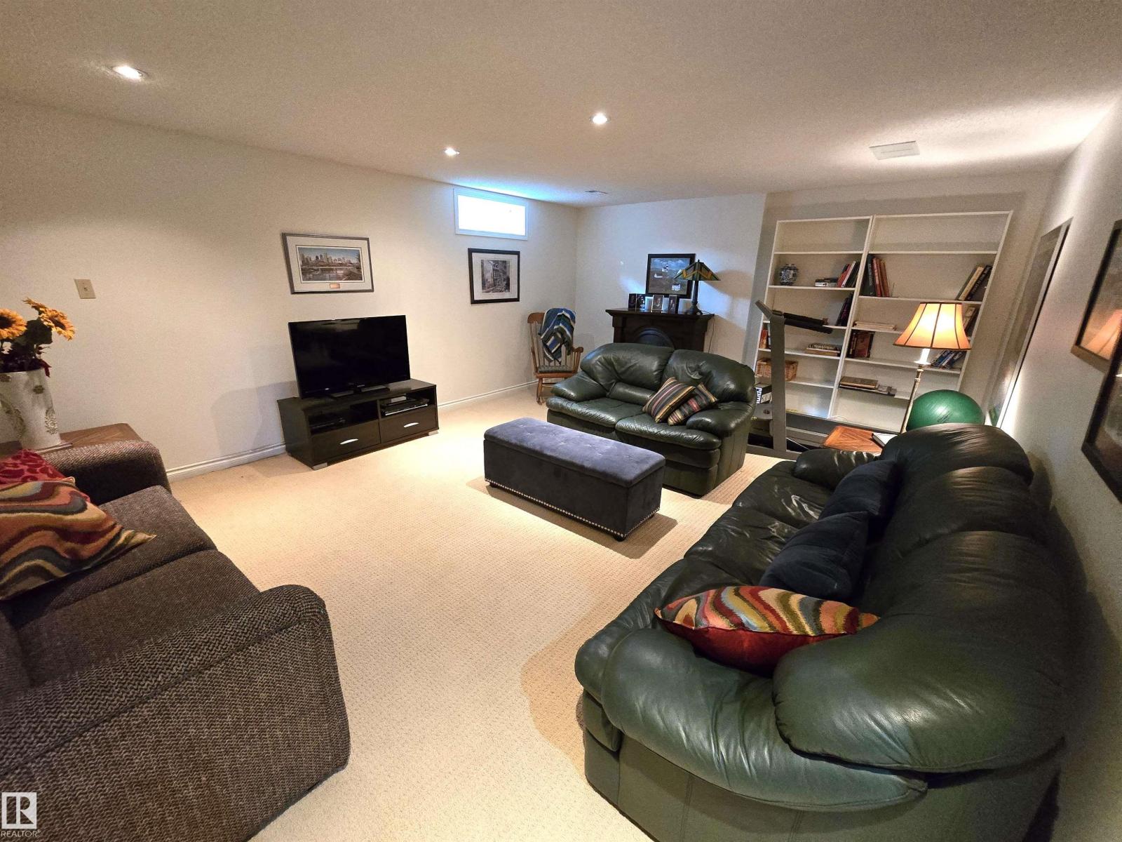 364 Rehwinkel Cl Nw, Edmonton, Alberta  T6R 1Y5 - Photo 30 - E4460000