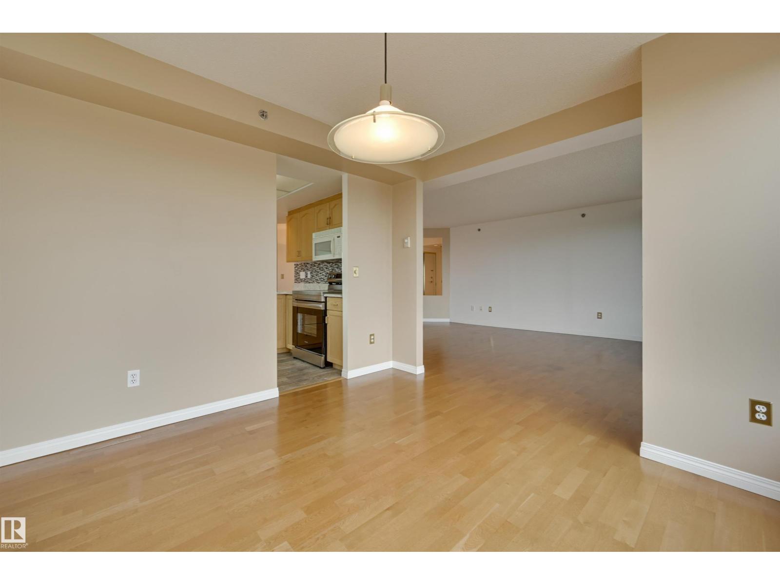 #1003 10721 Saskatchewan Dr Nw, Edmonton, Alberta  T6E 6H1 - Photo 8 - E4459999