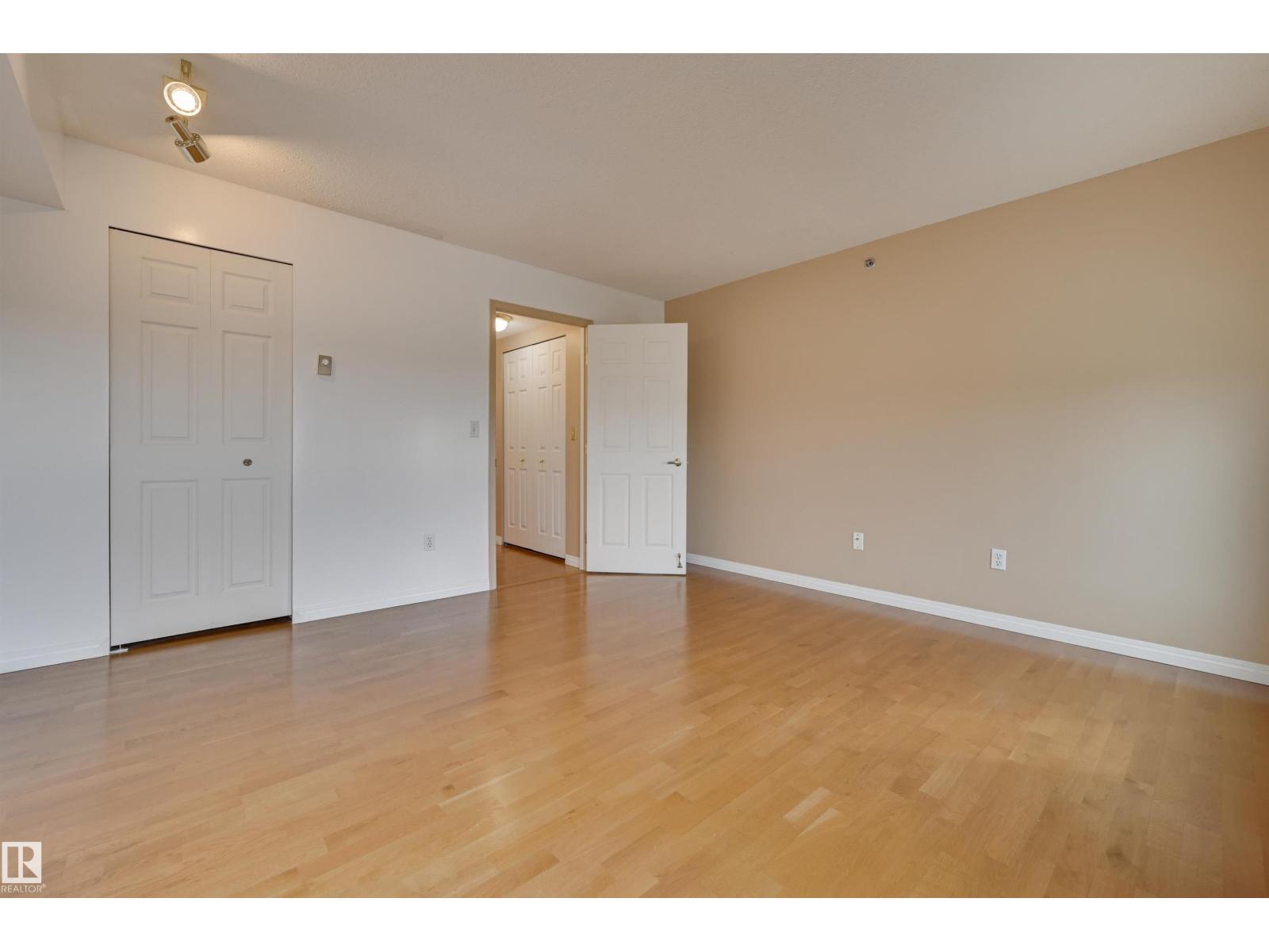 #1003 10721 Saskatchewan Dr Nw, Edmonton, Alberta  T6E 6H1 - Photo 33 - E4459999