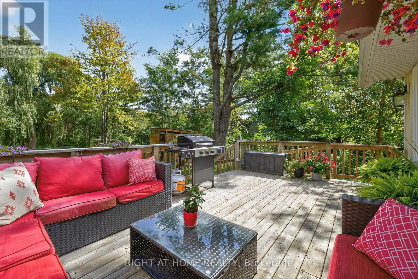 11 Nicholson Drive, Uxbridge, Ontario  L9P 1R2 - Photo 28 - N12414143