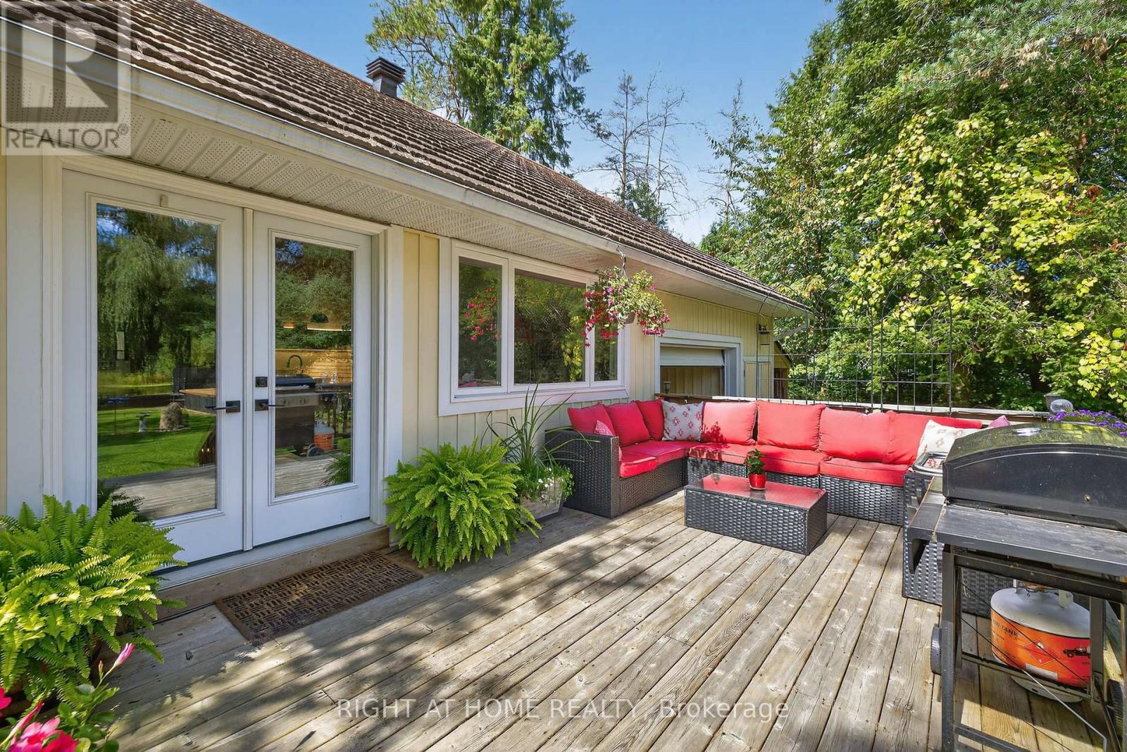 11 Nicholson Drive, Uxbridge, Ontario  L9P 1R2 - Photo 29 - N12414143