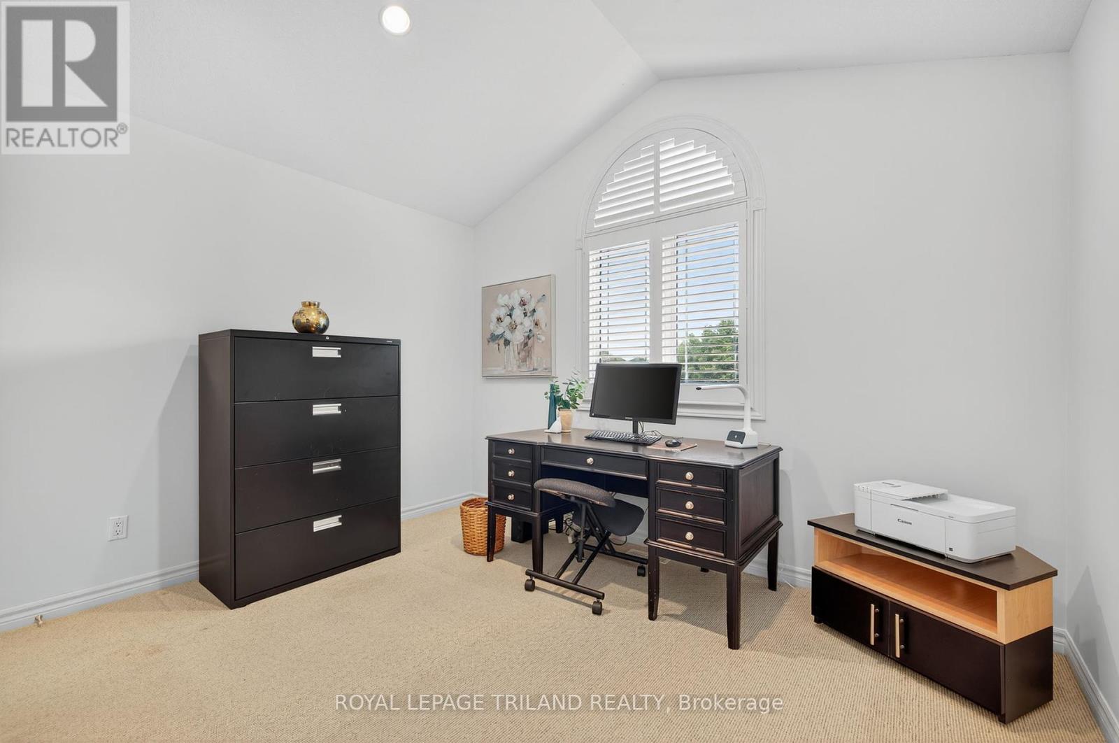 Photo 31 of 50 for 908 Collins Drive