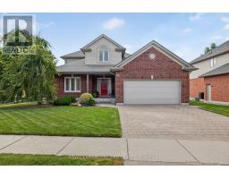 908 COLLINS DRIVE, London South, Ontario