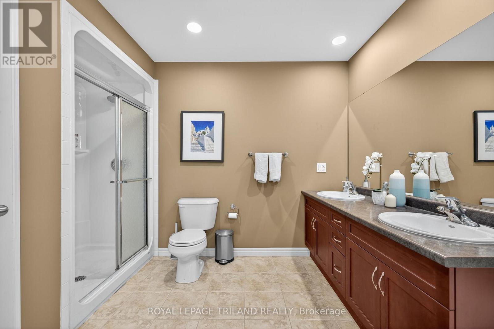 908 Collins Drive, London South, Ontario  N6K 4X6 - Photo 27 - X12374106