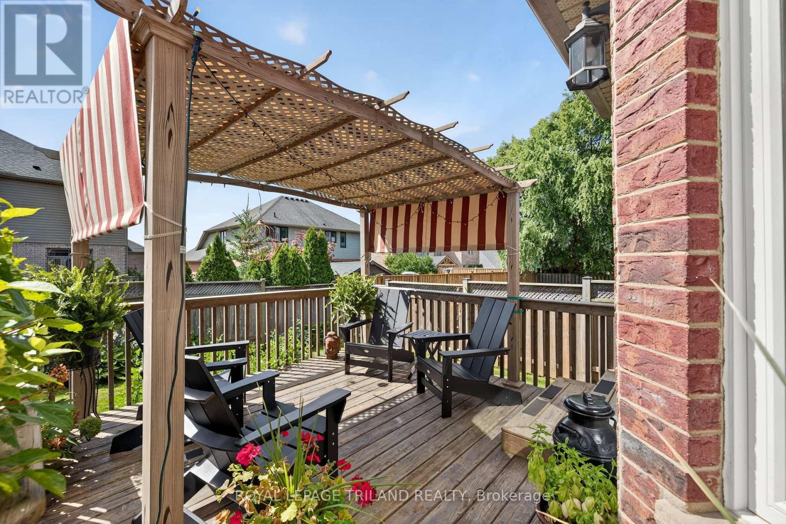 908 Collins Drive, London South, Ontario  N6K 4X6 - Photo 49 - X12374106